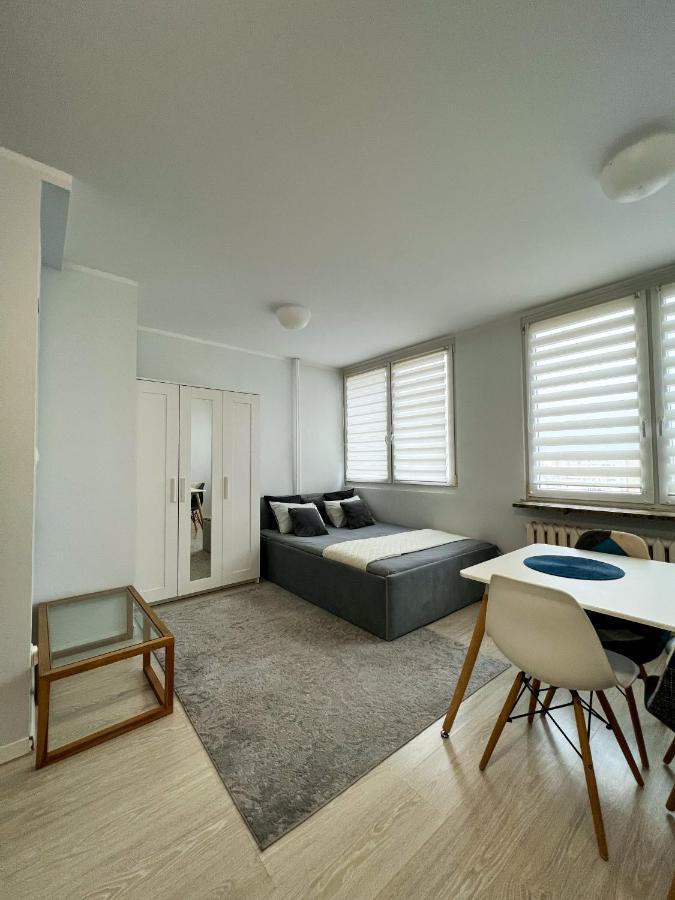 Przytulna Kawalerka Apartamento Varsovia Exterior foto